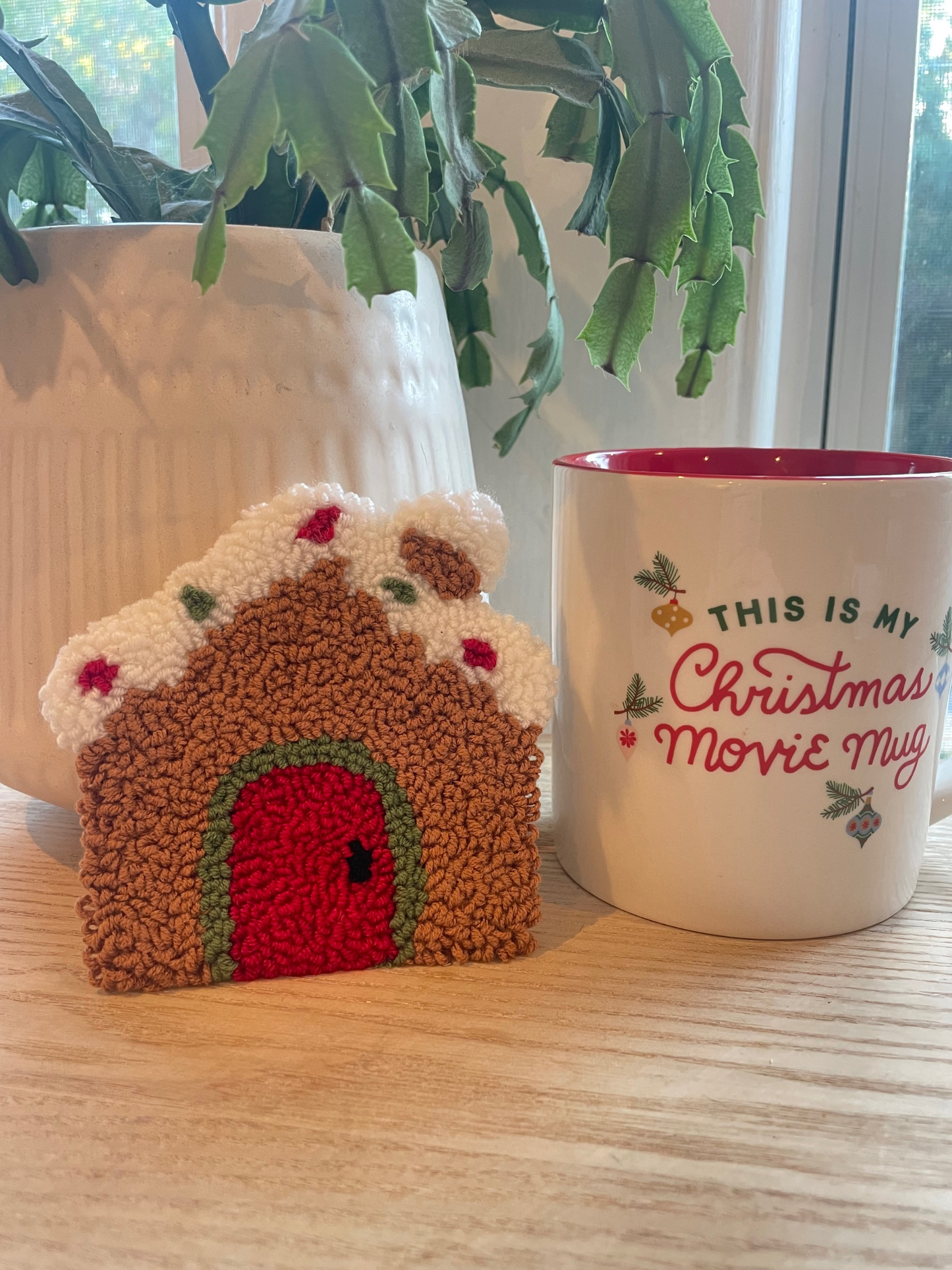 Gingerbread House Mug Rug